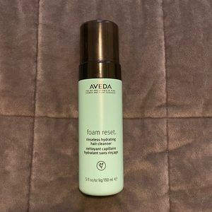 Aveda Foam Reset